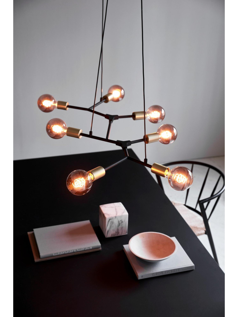 Duża lampa wisząca industrialna do salonu Josefine czarno-złota z widoczną żarówką 