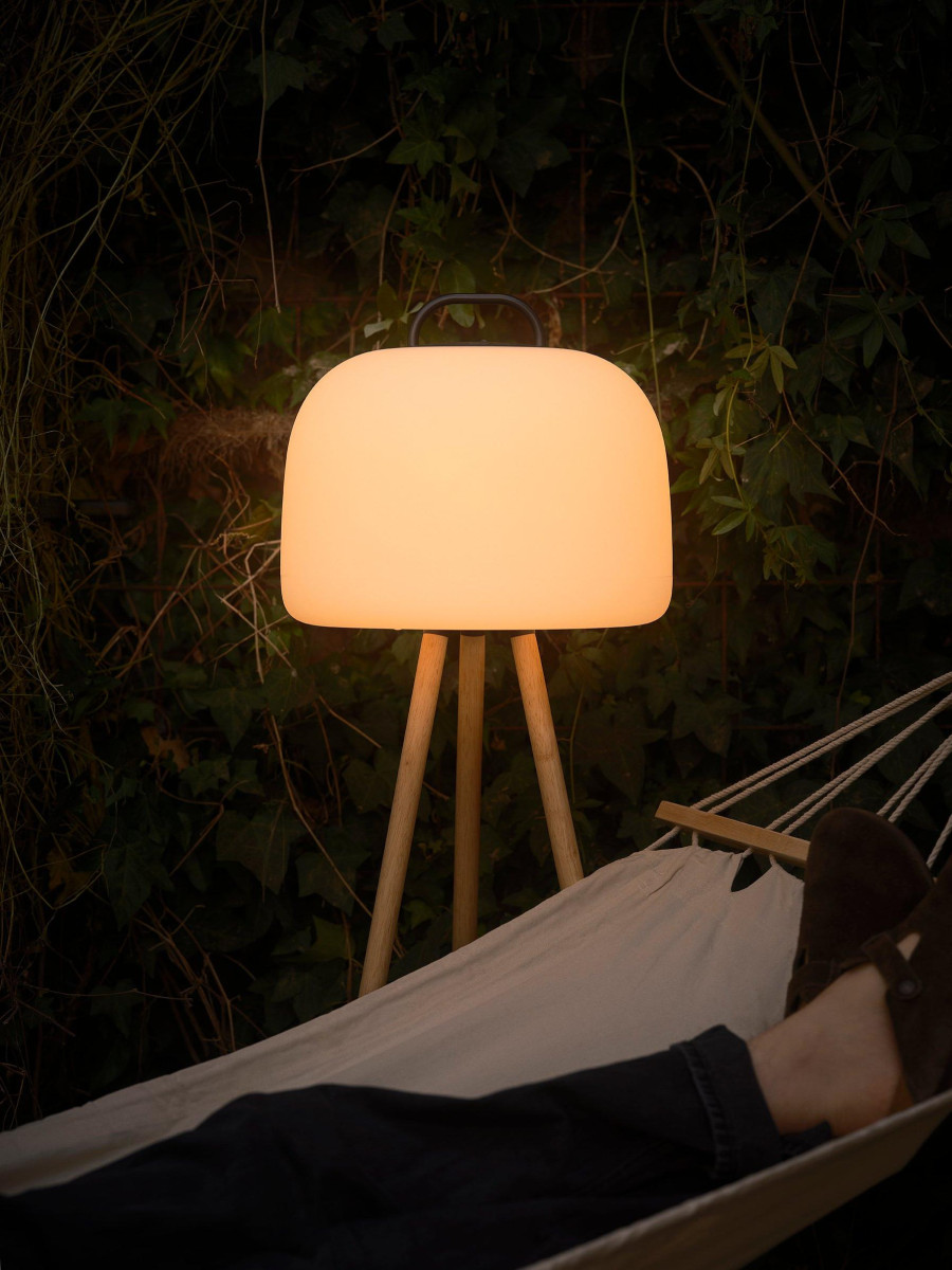 Przenośna lampa ogrodowa Kettle To-Go 36, z IP65, ładowana USB, ściemnialna, z tworzywa, czarny uchwyt