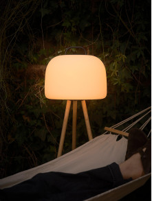Przenośna lampa ogrodowa Kettle To-Go 36, z IP65, ładowana USB, ściemnialna, z tworzywa, czarny uchwyt