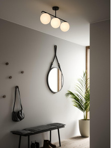 Lampa sufitowa 3 kule na metalowym czarnym ramieniu Grant - do wiatrołapu, na korytarz