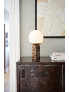 Lampa stołowa kula szklana Lilly na kamiennej marmurowej brązowej podstawie - Nordlux