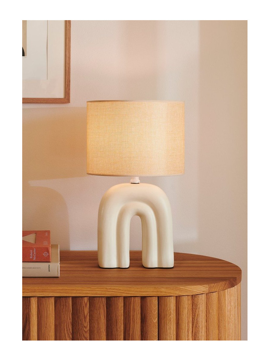 Elegancka stylowa lampa stołowa Haze ceramiczna z jasnym abażurem - Nordlux