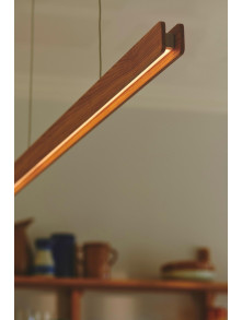 Lampa wisząca drewniana szeroka belka LED Ilgas nad stół, liniowa 3000K ściemniacz - Nordlux Lampa wisząca drewniana szeroka belka LED Ilgas nad stół, liniowa 3000K ściemniacz - Nordlux