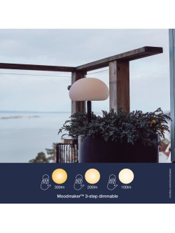 Lampa stojąca ogrodowa Sponge biały klos, z podstawą do wbicia w ziemię, ładowana USB