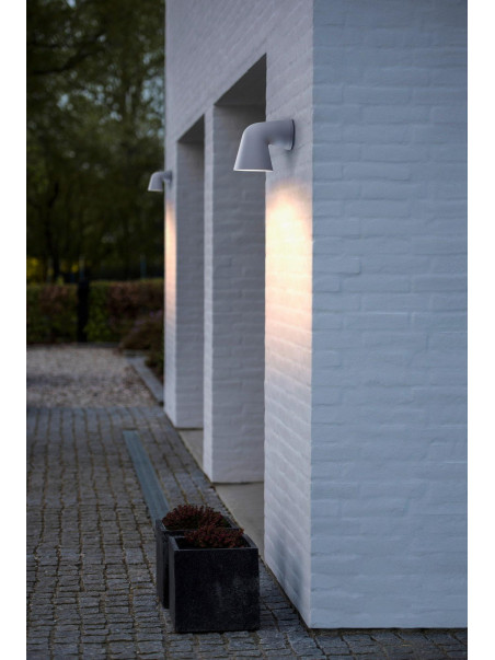 Biały minimalistyczny kinkiet zewnętrzny Front zagięta aluminiowa rurka - Nordlux Biały minimalistyczny kinkiet zewnętrzny Front zagięta aluminiowa rurka - Nordlux