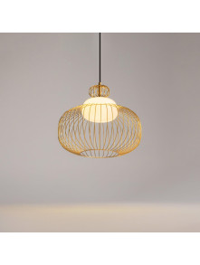 Lampa wisząca Levitation w kolorze mosiądzu - ażurowy klosz z kulą ze szkła mlecznego, 1xG9 Lampa wisząca Levitation w kolorze mosiądzu - ażurowy klosz z kulą ze szkła mlecznego, 1xG9