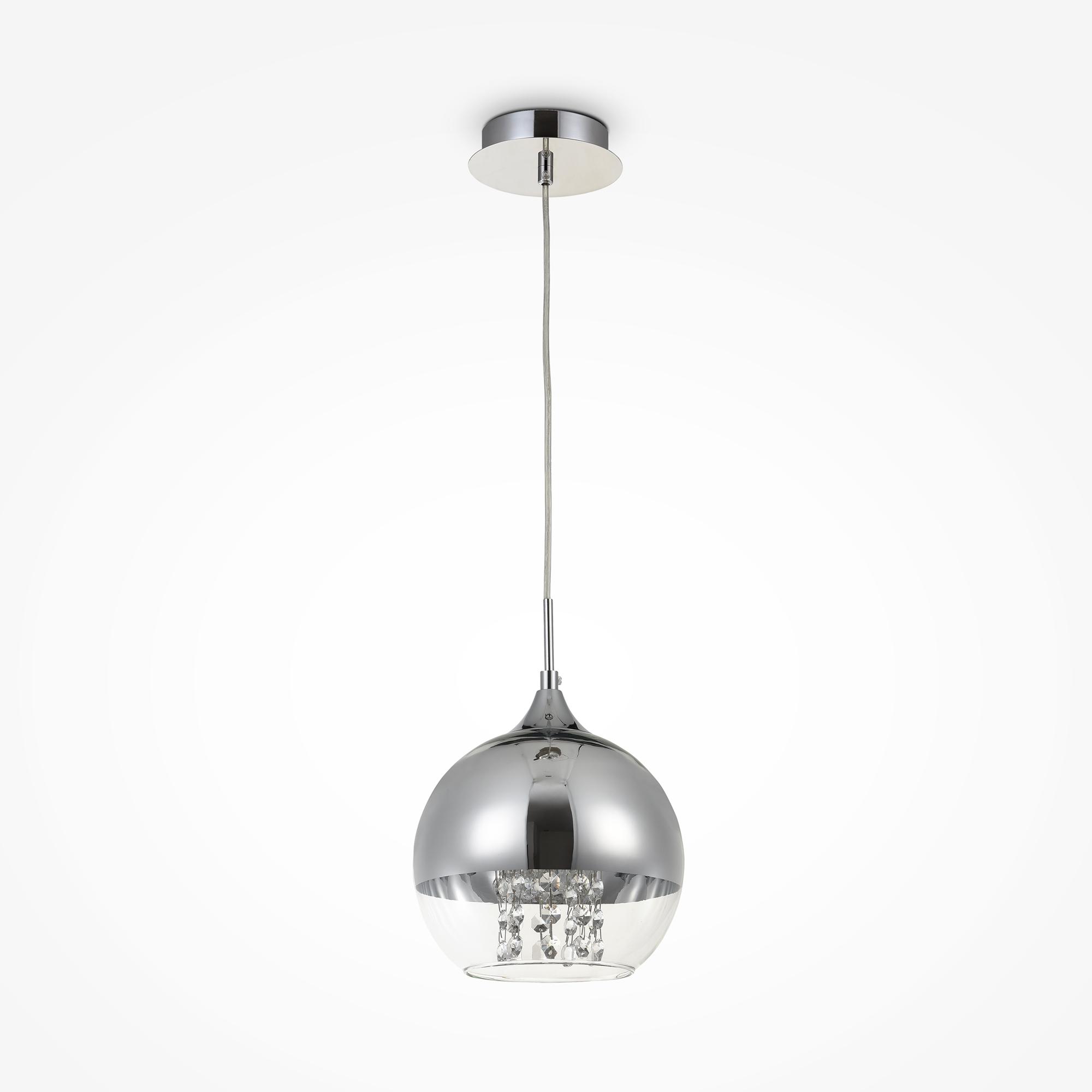 Chromowana lampa wisząca Fermi do salonu - szklano-metalowa kula z kryształkami